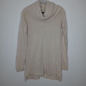 Cashmere Saks Fifth Avenue sweater size XS